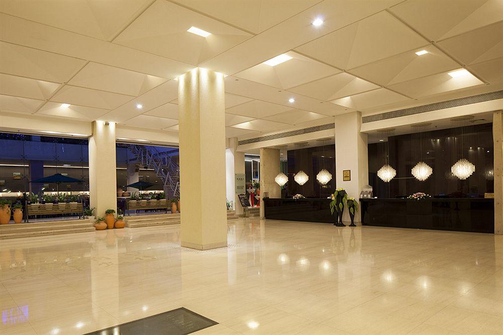 Catic Hotel--Adjacent Buliding Джухай Екстериор снимка