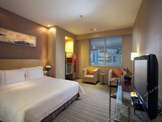 Catic Hotel--Adjacent Buliding Джухай Екстериор снимка